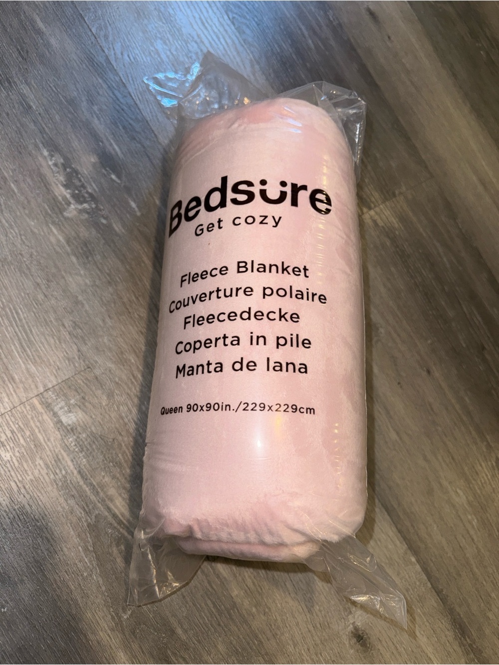 🆕 Pink Queen fleece blanket